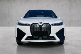 BMW iX – Image 17