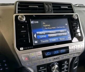 Toyota Land Cruiser – Image 9