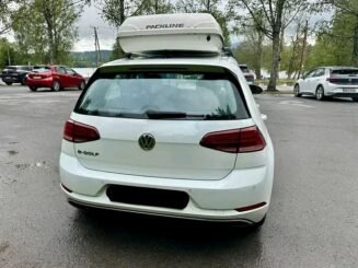 Volkswagen Golf E-golf – Image 12