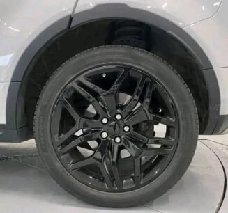 Land Rover Range Rover Evoque – Image 4