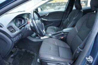 Volvo V40 – Image 12