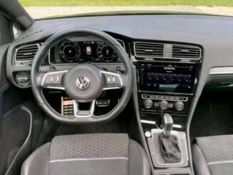 Volkswagen Golf VII 2.0TDI DSG GTD – Image 11