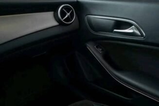 Mercedes-Benz CLA 180 AMG – Image 4